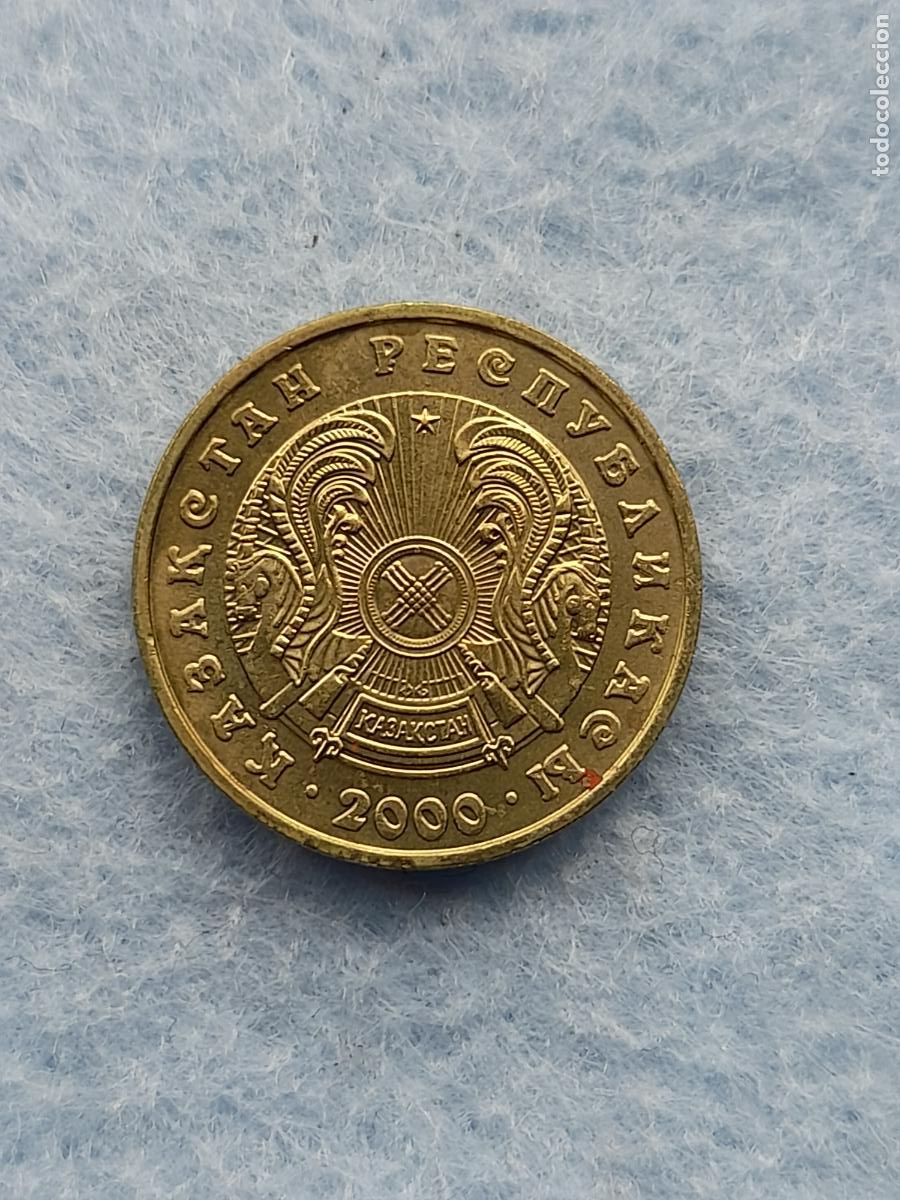 Moedas antigas da &Aacute;sia: Kazkhistan. 5 Tenge. A&ntilde;o 2000.
