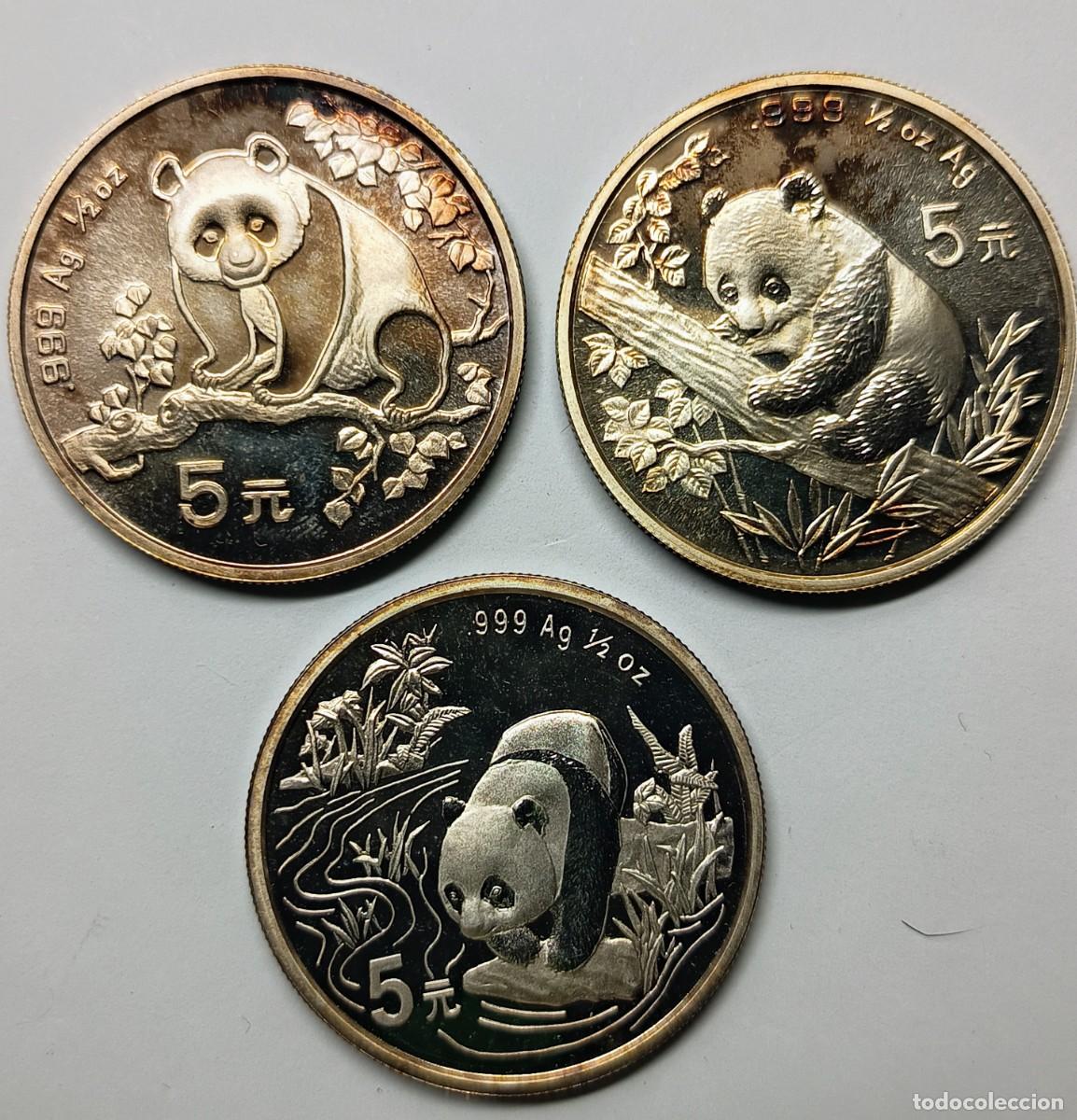 Monedas antiguas de Asia: CHINA. 3 MONEDAS SERIE &ldquo;PANDA&rdquo;, DE 5 YUAN. 1993, 1995, 1997. PLATA ,999.