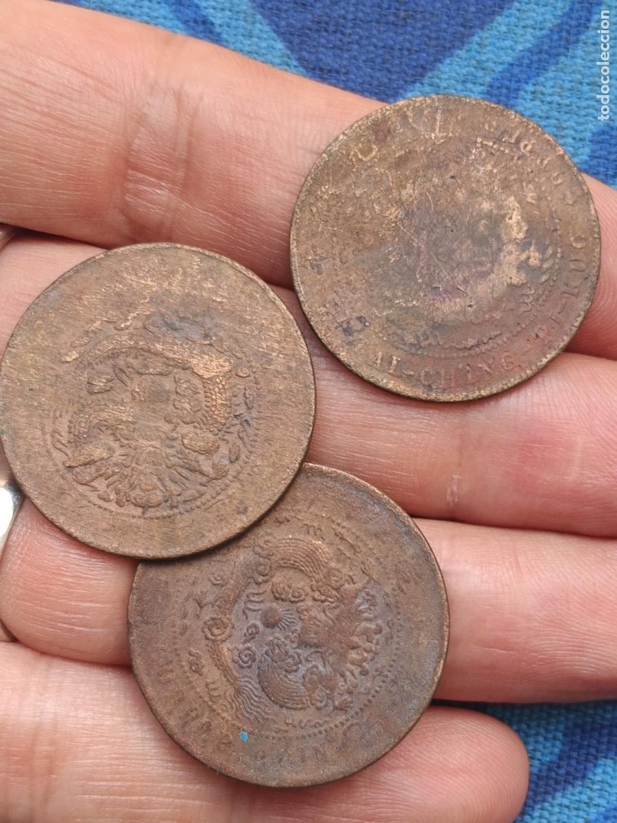 Monedas antiguas de Asia: China: 3 monedas antiguas originales de 10 cash. Drag&oacute;n