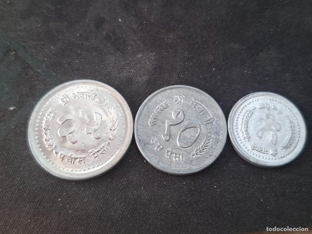 Monedas antiguas de Asia: Lote de 3 monedas de 25, 20 y 5 PAISAS, de aluminio de NEPAL, SIN CIRCULAR