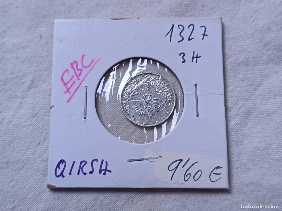 Old Coins of Asia: Moneda de Egipto, en estuche de cart&oacute;n, con notas en el cart&oacute;n, a identificar