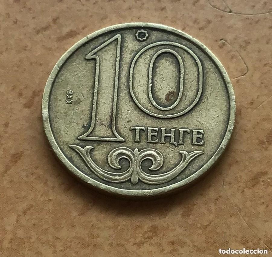 Monedas antiguas de Asia: 10 tenge de Kazajist&aacute;n. A&ntilde;o 2000
