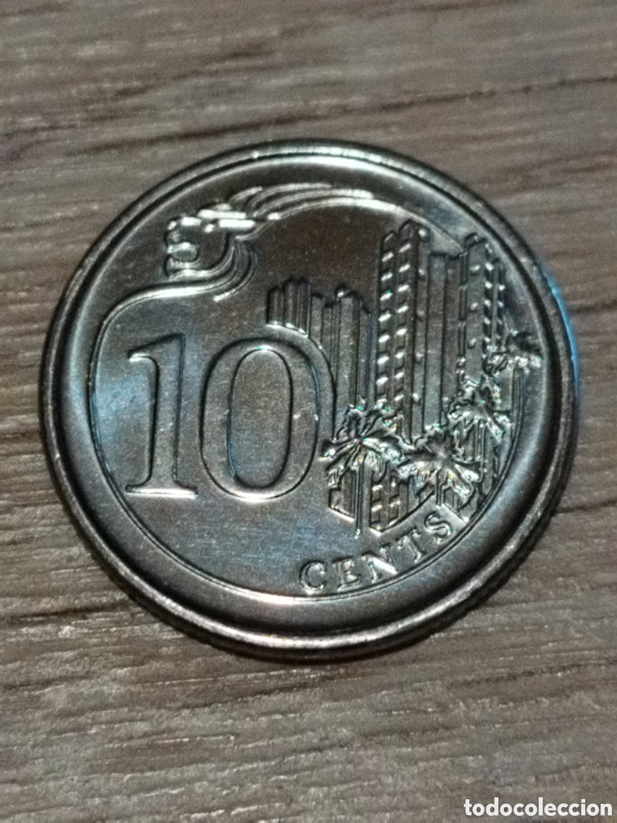 Monedas antiguas de Asia: Singular moneda de 10 c&eacute;ntimos de 2013 SC km#346