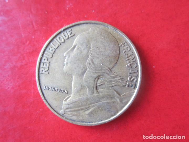Monedas antiguas de Europa: Francia. 20 centimos de 1962 - Foto 2