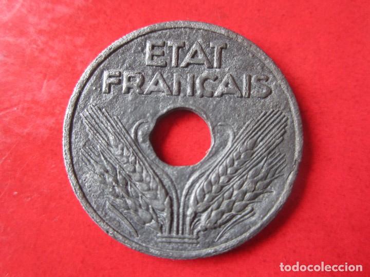 Monedas antiguas de Europa: Francia. 20 centimos de 1942 - Foto 2