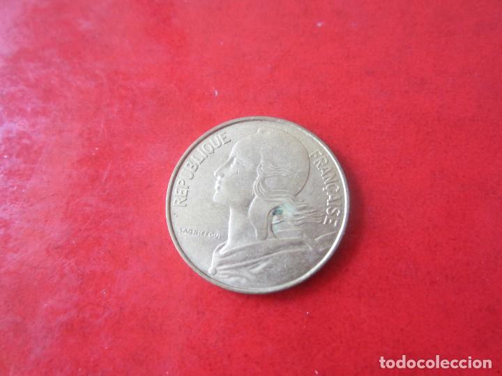 Monedas antiguas de Europa: Francia. 10 centimos de 1975 - Foto 2