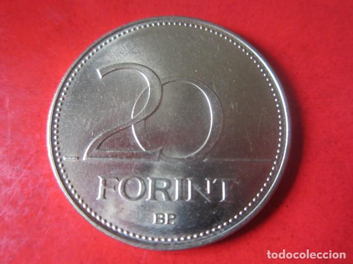 Monedas antiguas de Europa: Hungria. 20 florines 2004 - Foto 2