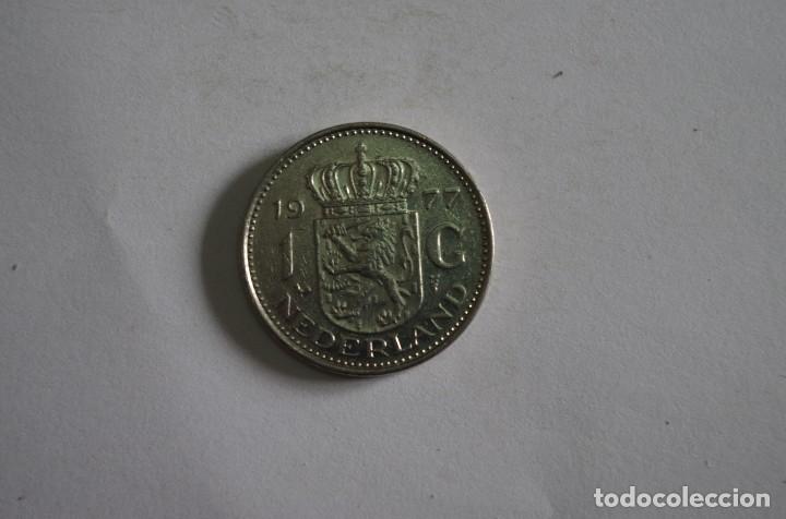 Monedas antiguas de Europa: HOLANDA - 1 GULDEN 1977 - Foto 2