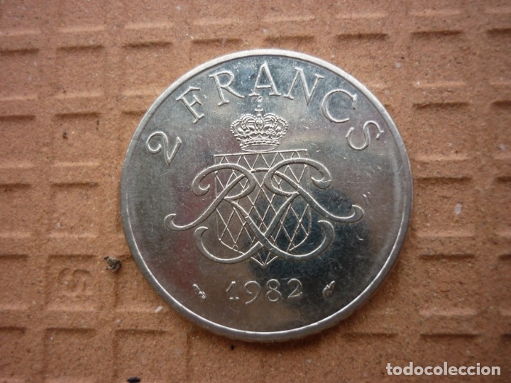 Monedas antiguas de Europa: MONACO - 2 FRANCOS 1982 - Foto 2