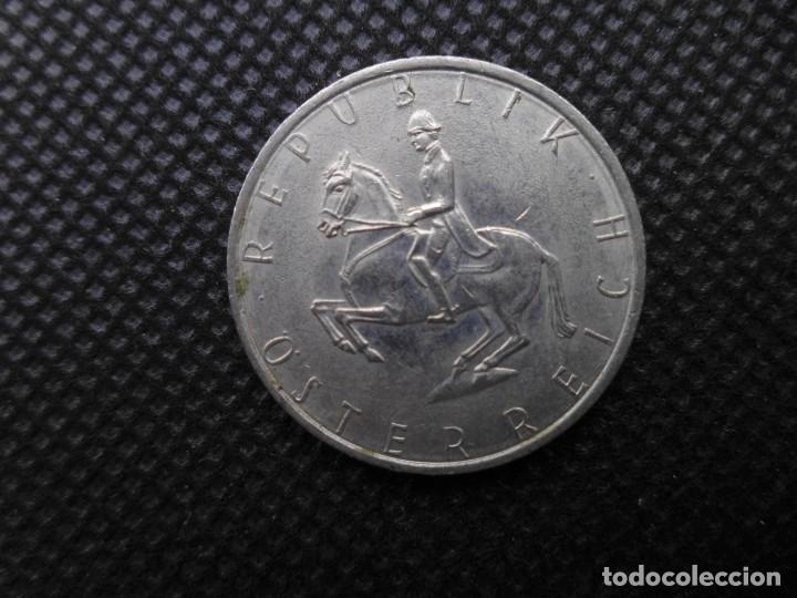 Monedas antiguas de Europa: MONEDA AUSTRIA 5 SHILLING 1990 - Foto 3