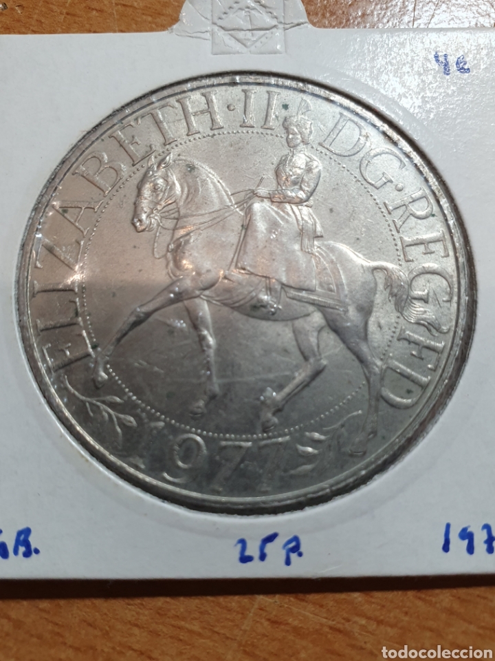 Monedas antiguas de Europa: Moneda inglesa 1977 - Foto 1
