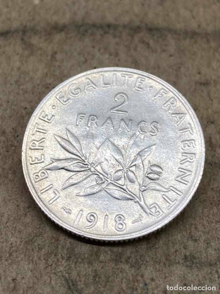 Monedas antiguas de Europa: Moneda de plata 2 francs 1918 - Foto 1