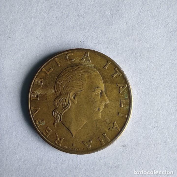 Monedas antiguas de Europa: MONEDA 200 LIRAS 1978 - Foto 3