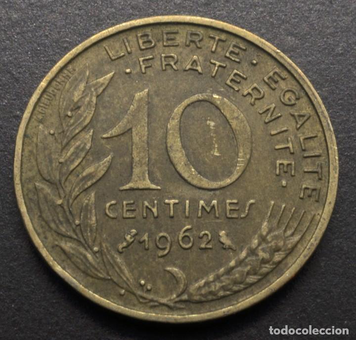 Monedas antiguas de Europa: Francia, 10 c&eacute;ntimos 1962 - Foto 2