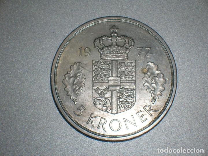 Monedas antiguas de Europa: DINAMARCA 5 CORONAS 1977 (10179) - Foto 2