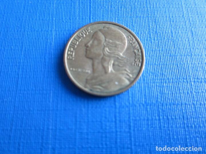 Monedas antiguas de Europa: moneda de Francia de 5 c&eacute;ntimos de 1985 - Foto 1