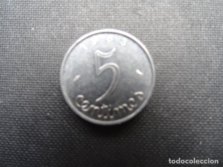Monedas antiguas de Europa: FRANCIA 5 CENTIMOS 1963 - Foto 2