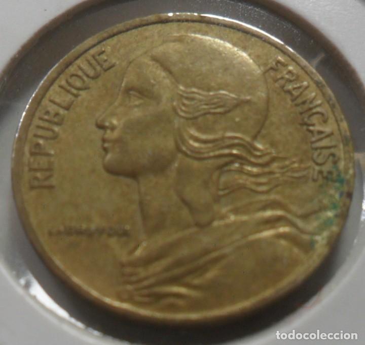 Monedas antiguas de Europa: FRANCIA - 5 CENTIMOS - 1976 - Foto 1