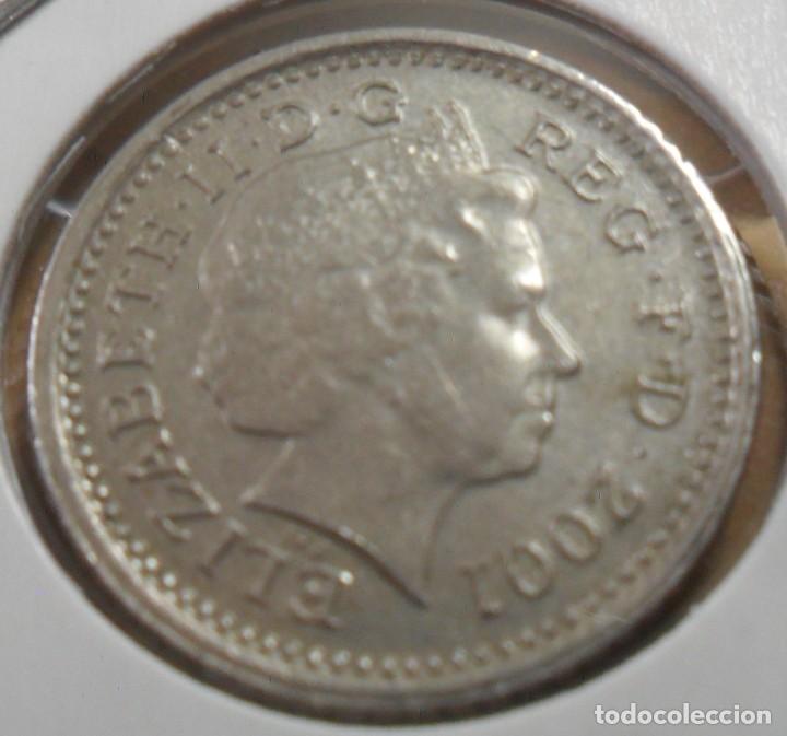 Monedas antiguas de Europa: INGLATERRA - 5 PENCE - 2001 - Foto 1