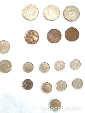 Monedas antiguas de Europa: lote de 17 monedas de holanda - Foto 1