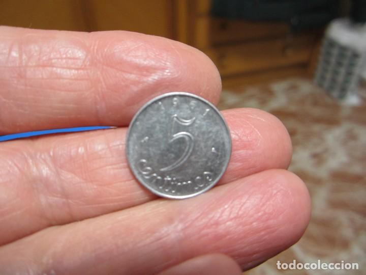 Monedas antiguas de Europa: MONEDA DE FRANCIA DE 5 C&Eacute;NTIMOS DE 1961 - Foto 2
