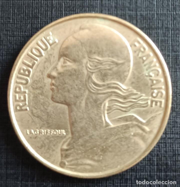 Monedas antiguas de Europa: 20 centimes 1967 - Francia - Foto 2