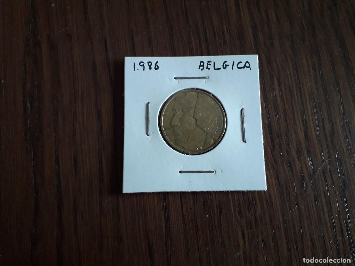Alte M&uuml;nzen aus Europa: moneda de B&eacute;lgica de 5 francos, a&ntilde;o 1986