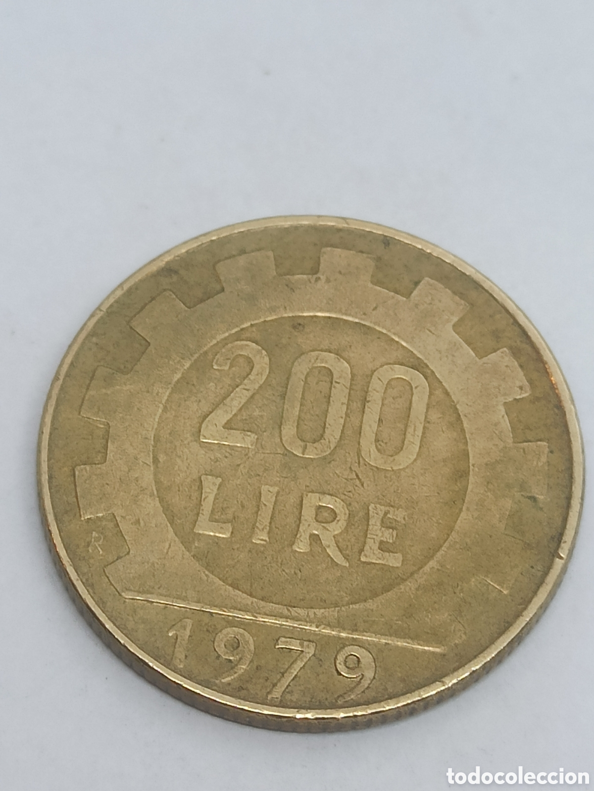 Monedas antiguas de Europa: Moneda de 200 liras italiana 1979 - Foto 1