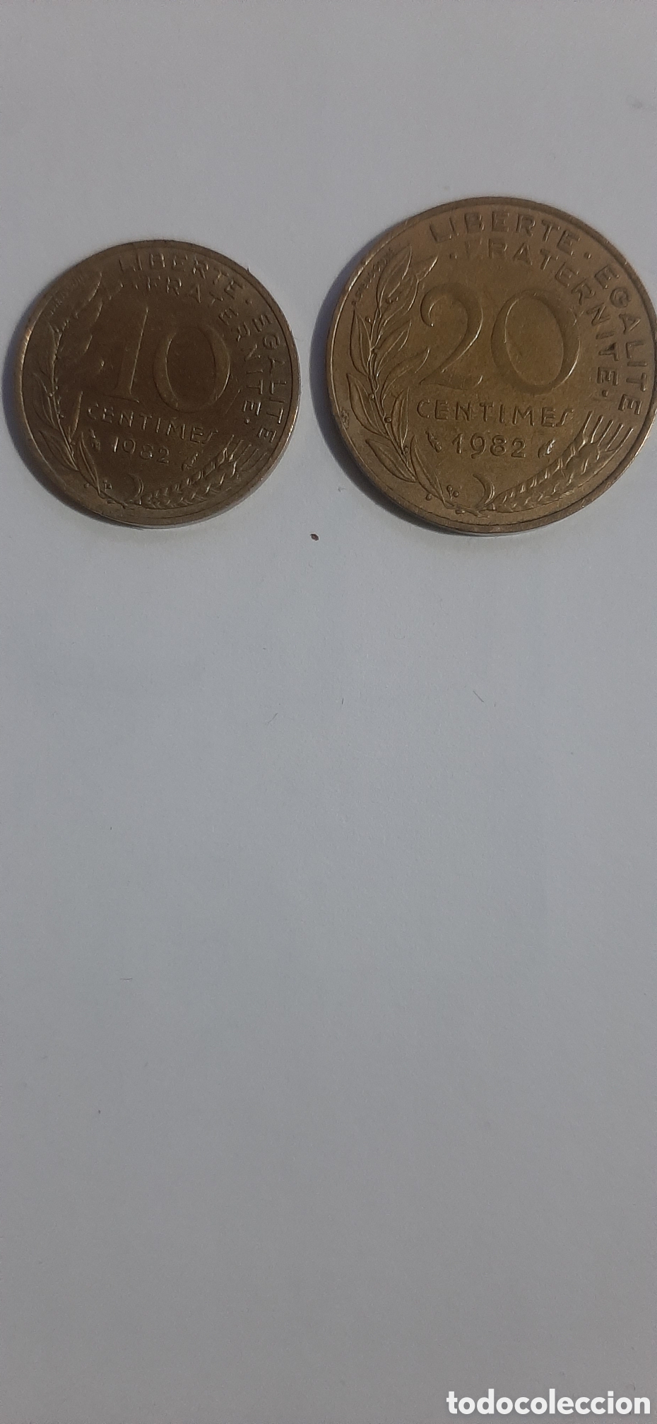 Monedas antiguas de Europa: 2 MONEDAS FRANCIA 10 Y 20 CENT 1982 - Foto 2