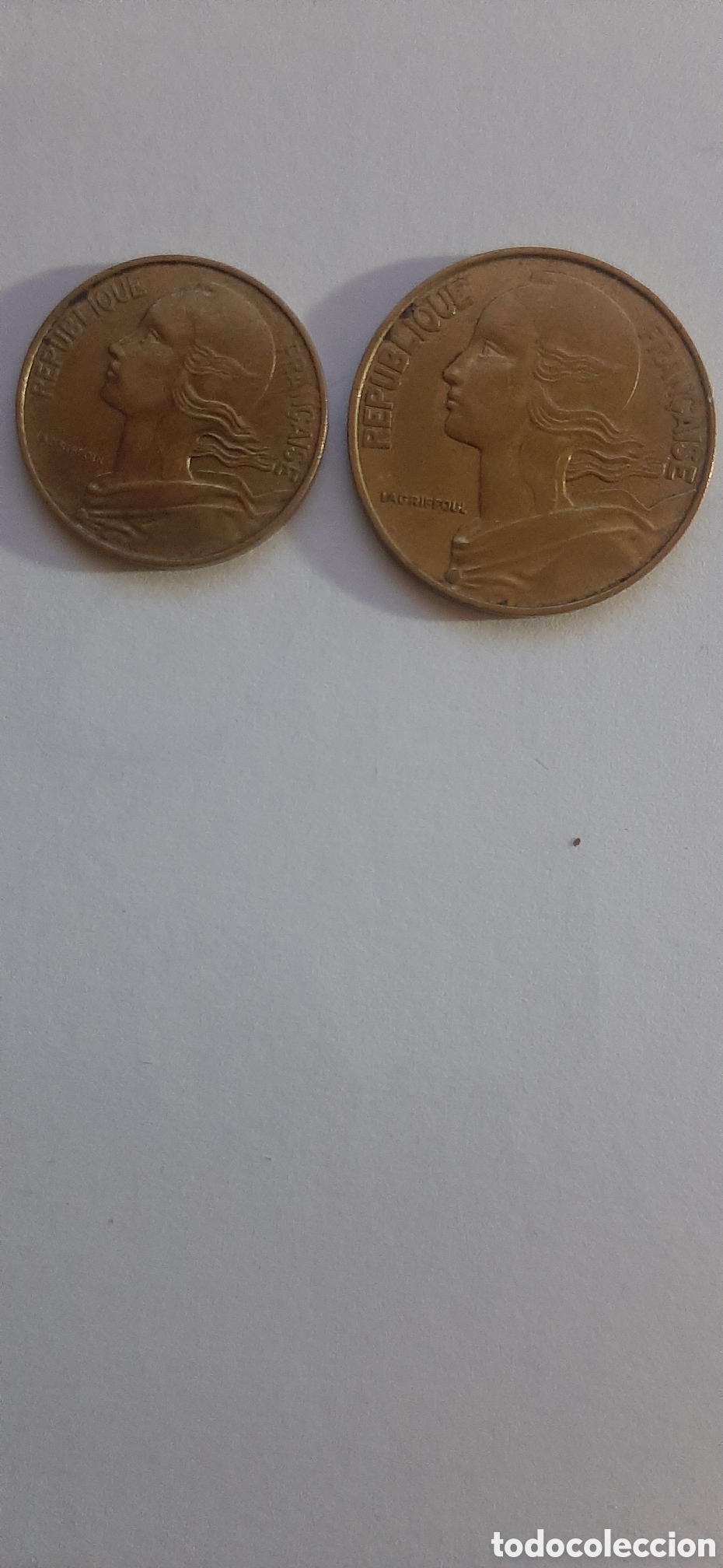 Monedas antiguas de Europa: 2 MONEDAS FRANCIA 10 Y 20 CENT 1982 - Foto 1