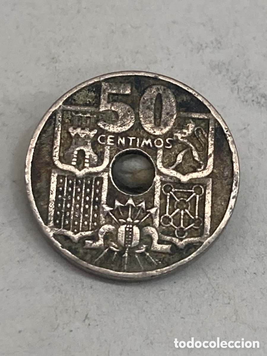 Monedas antiguas de Europa: Moneda 50 c&eacute;ntimos 1949 M17 - Foto 1
