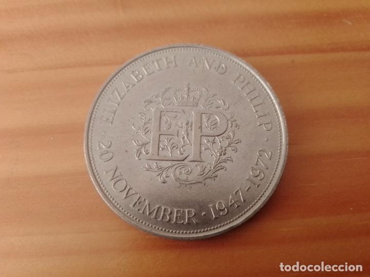 Monedas antiguas de Europa: Reino Unido: Corona de 1972. Aniversario de Isabel II