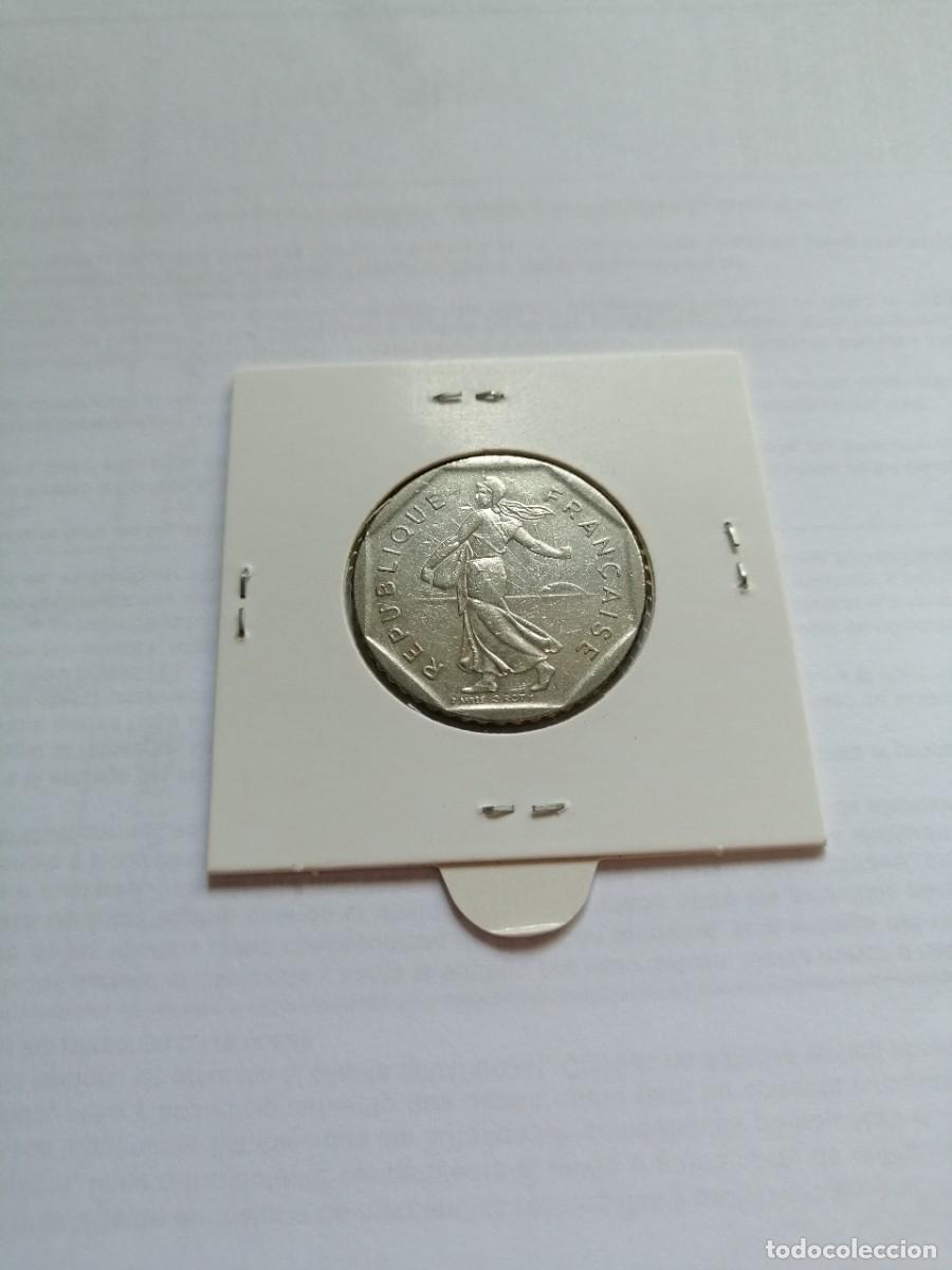 Monedas antiguas de Europa: Francia 2 Francos 1983 - Foto 2