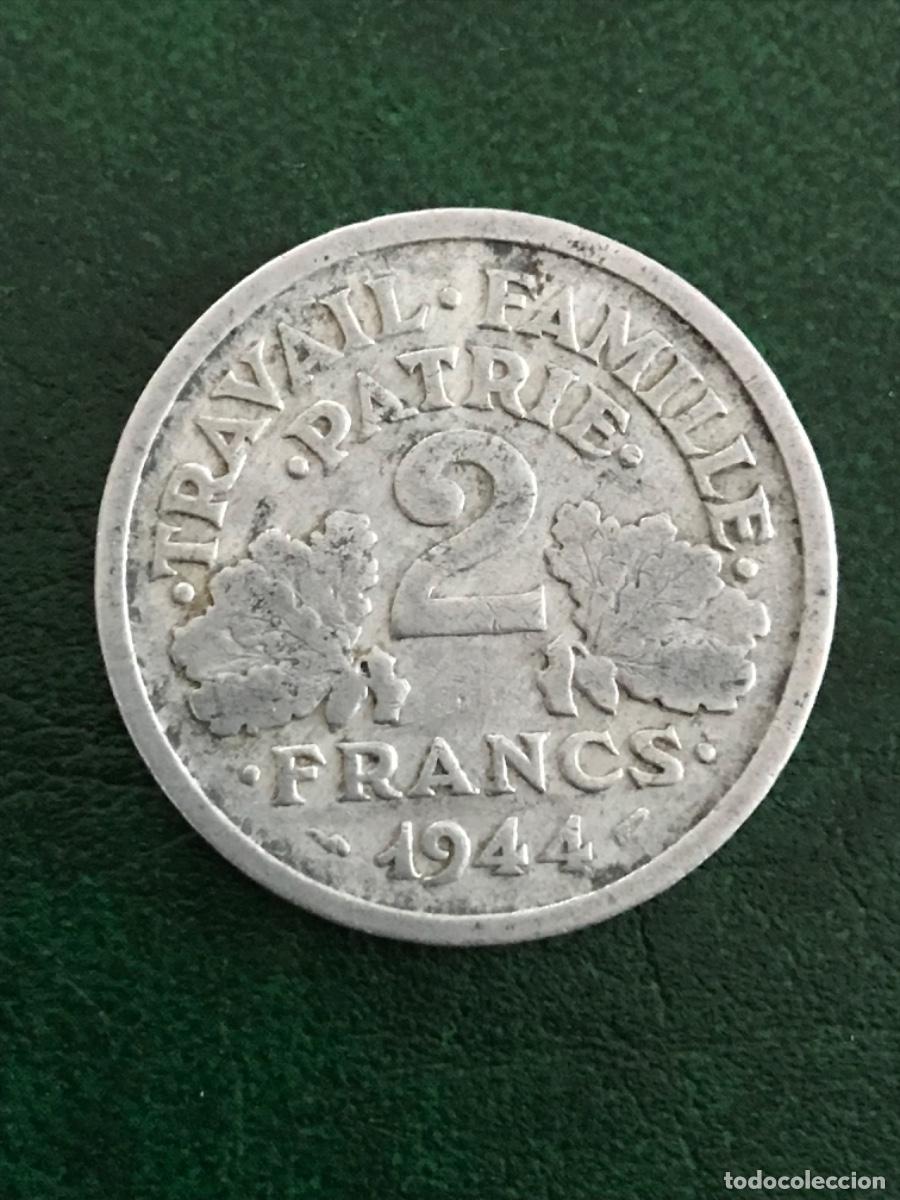 Monedas antiguas de Europa: Moneda de Francia - Foto 1