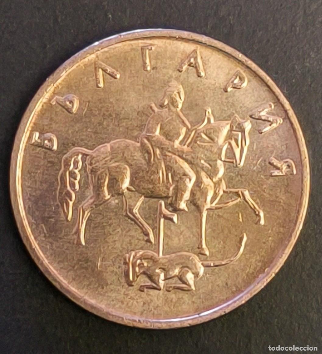 Monedas antiguas de Europa: Bulgaria 5 stotinki, 2000 - Foto 1