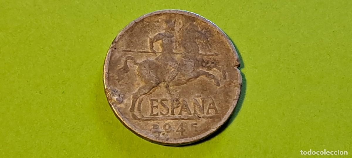 Monedas antiguas de Europa: ESPA&Ntilde;A MONEDA 5 CENTIMOS 1945 - Foto 1