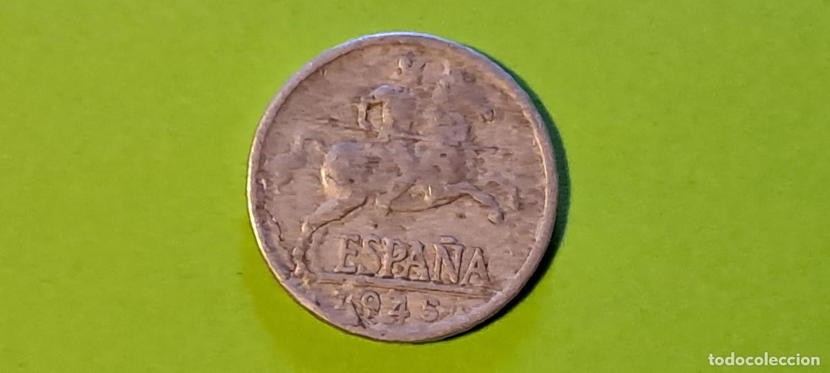 Monedas antiguas de Europa: ESPA&Ntilde;A MONEDA 5 CENTIMOS 1945 - Foto 1