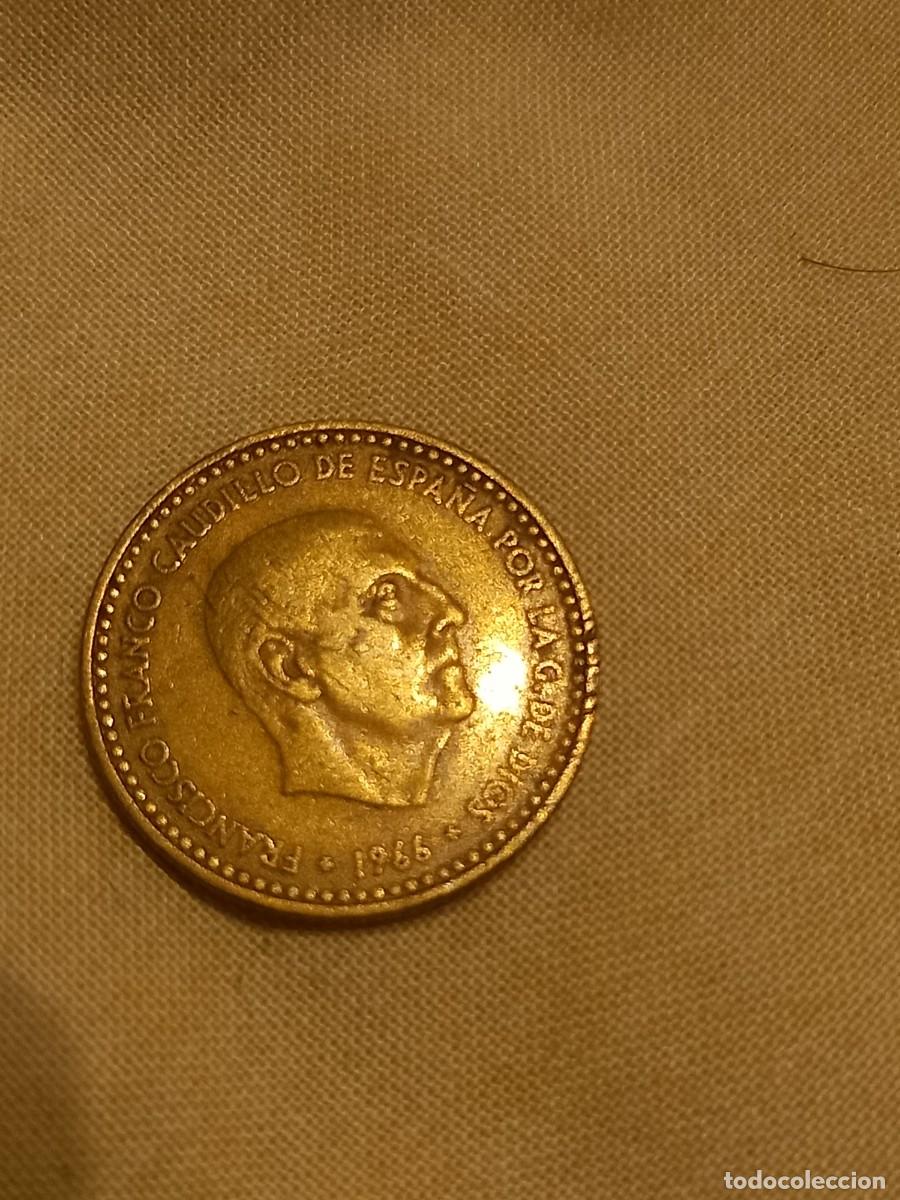 Monedas antiguas de Europa: Moneda 1 pesetas a&ntilde;o 1966 - Foto 1