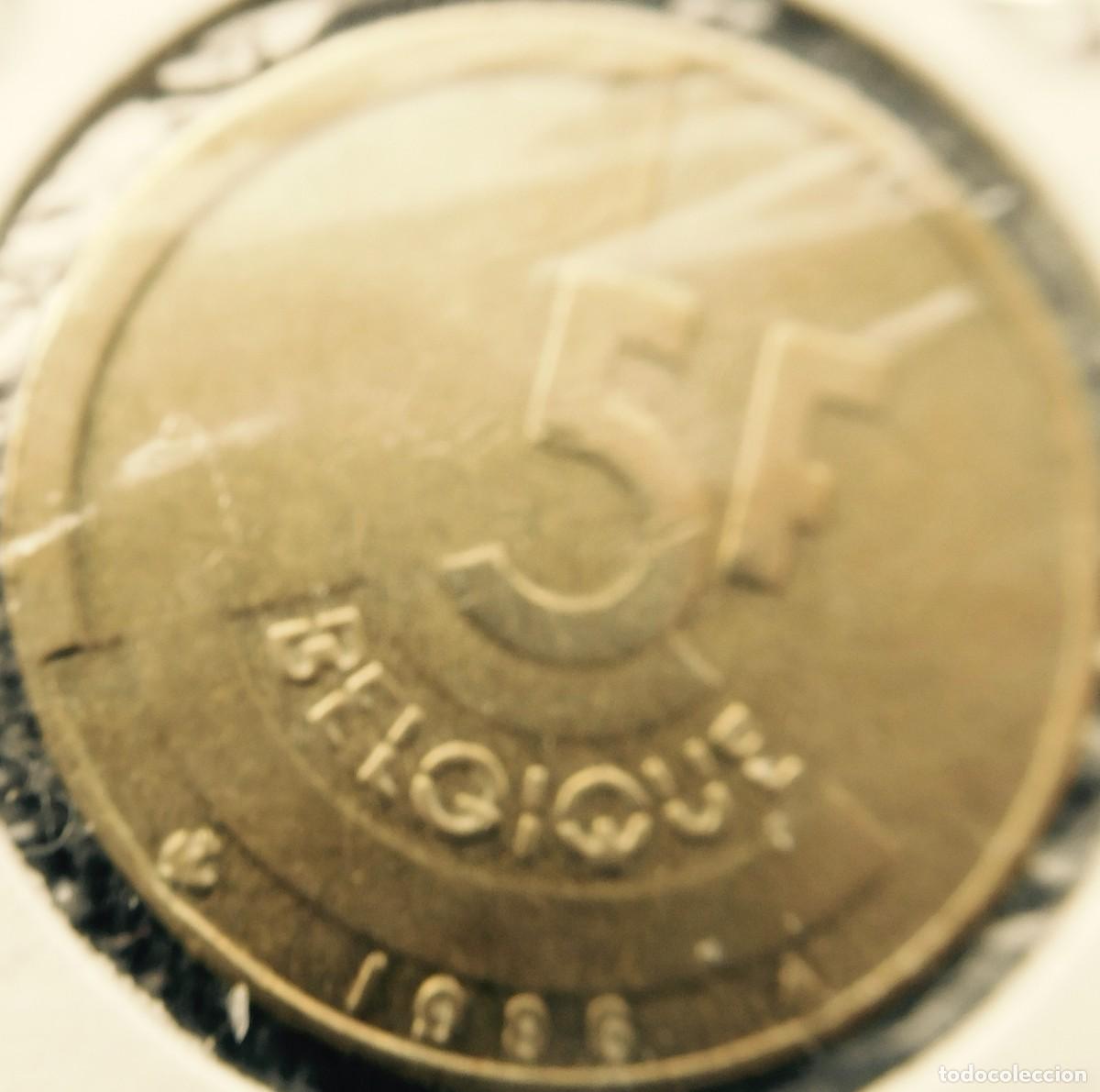 Monedas antiguas de Europa: Moneda de 5 Francos Belgas, de Balduino , 1988, bronce - Foto 1