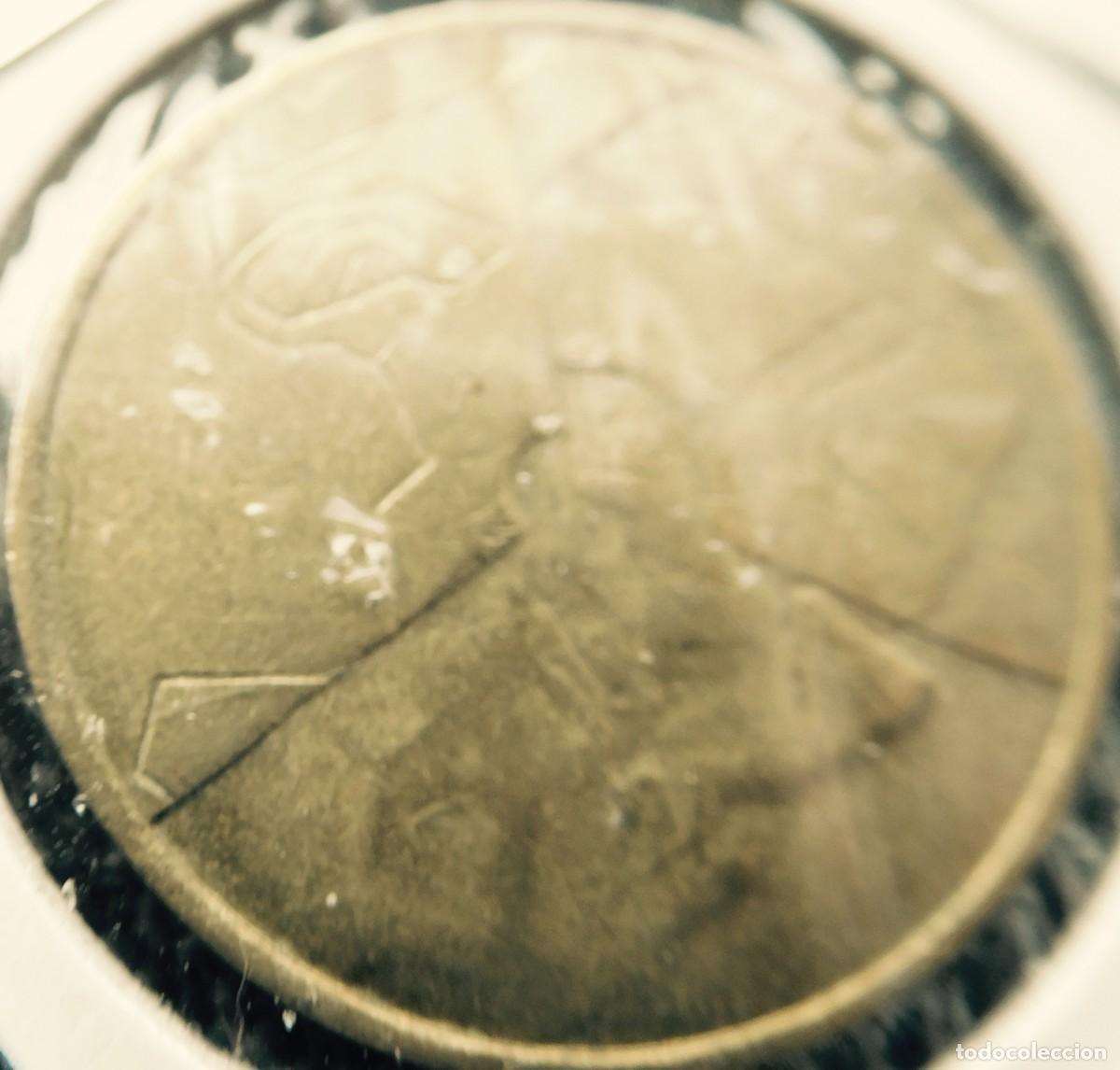 Monedas antiguas de Europa: Moneda de 5 Francos Belgas, de Balduino , 1988, bronce - Foto 2