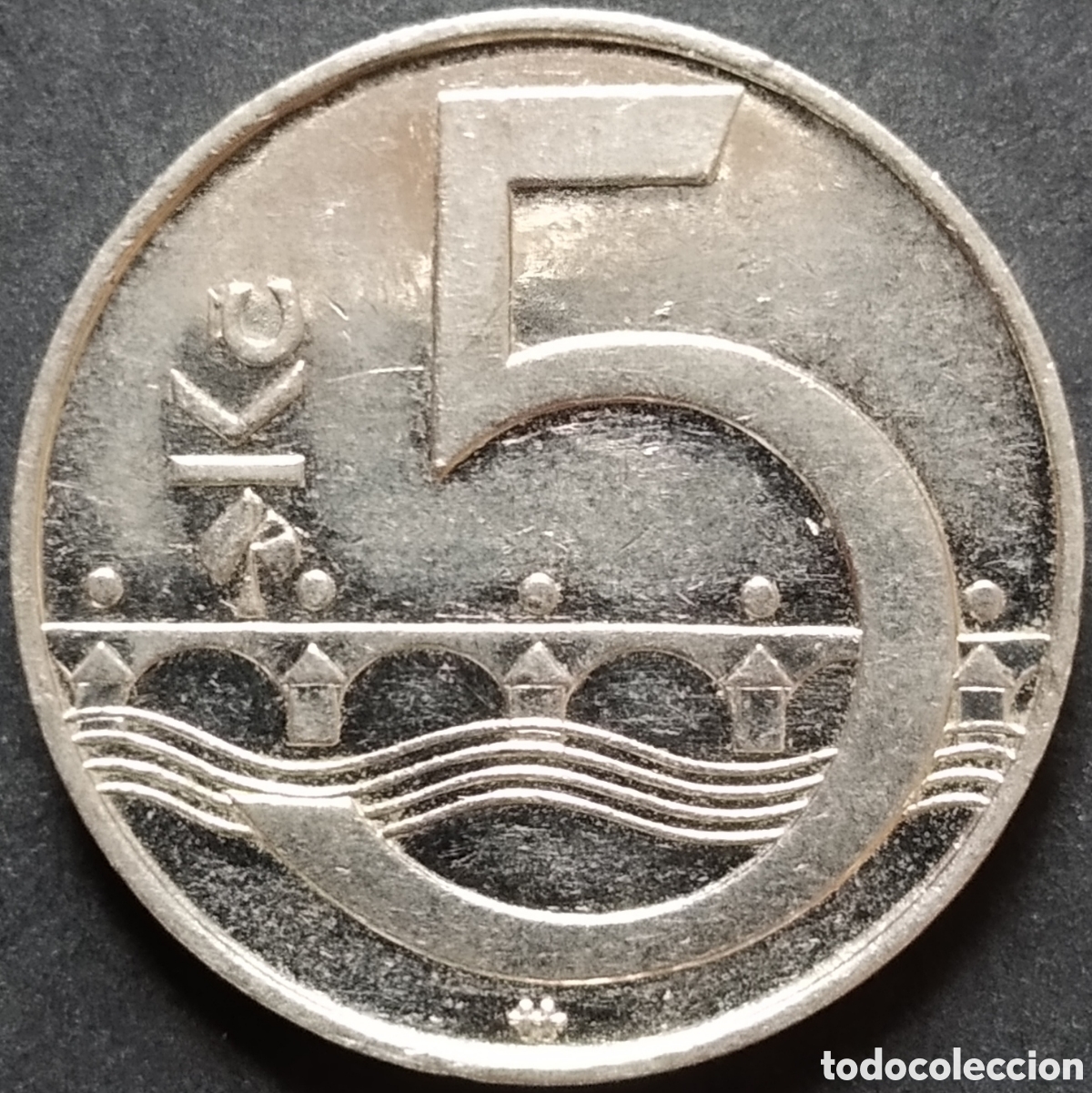 Monnaies anciennes de Europe: MONEDA - REPUBLICA CHECA 5 CORONAS 2002