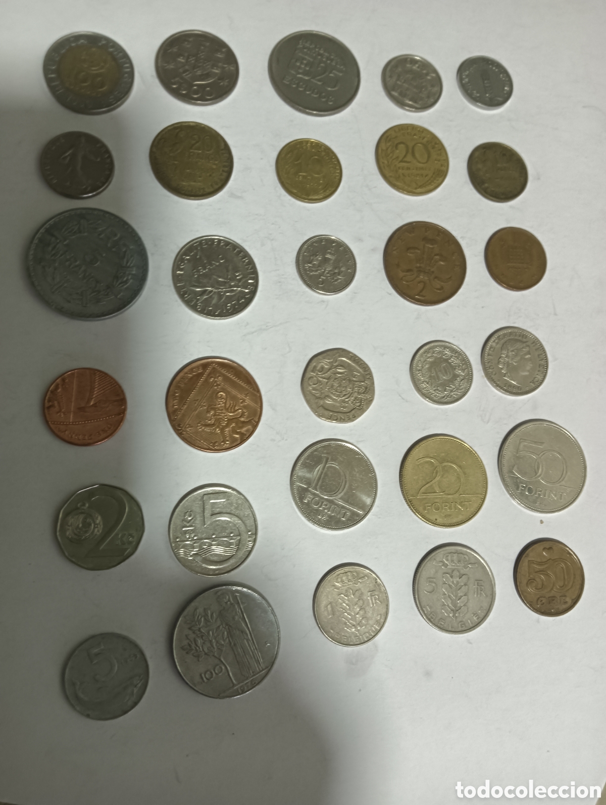 Monedas antiguas de Europa: 30 monedas diferentes - Foto 1