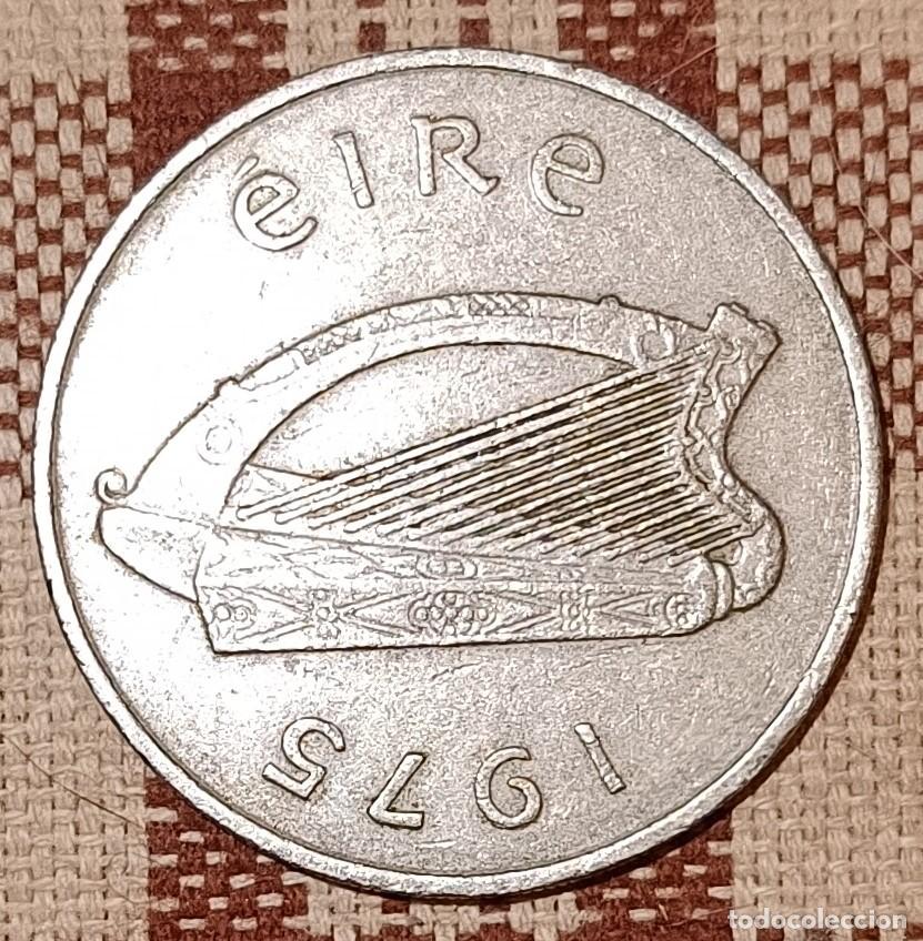 Monedas antiguas de Europa: Moneda de 10 P de 1975 - Eire - Foto 2
