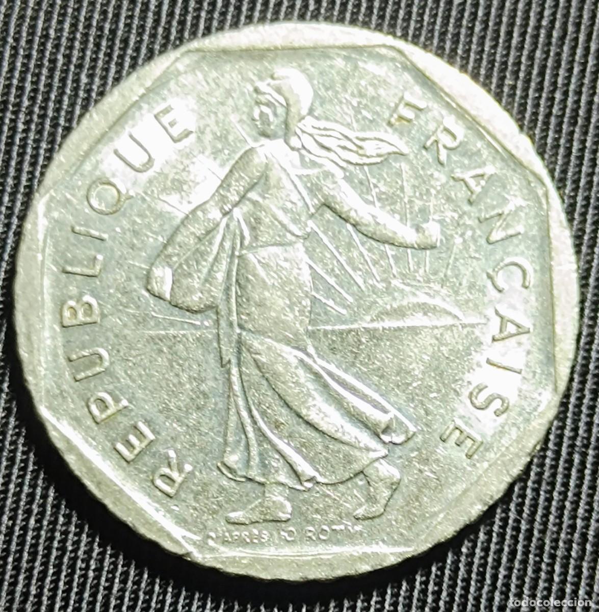 Monedas antiguas de Europa: Moneda vintage internacional - Foto 1