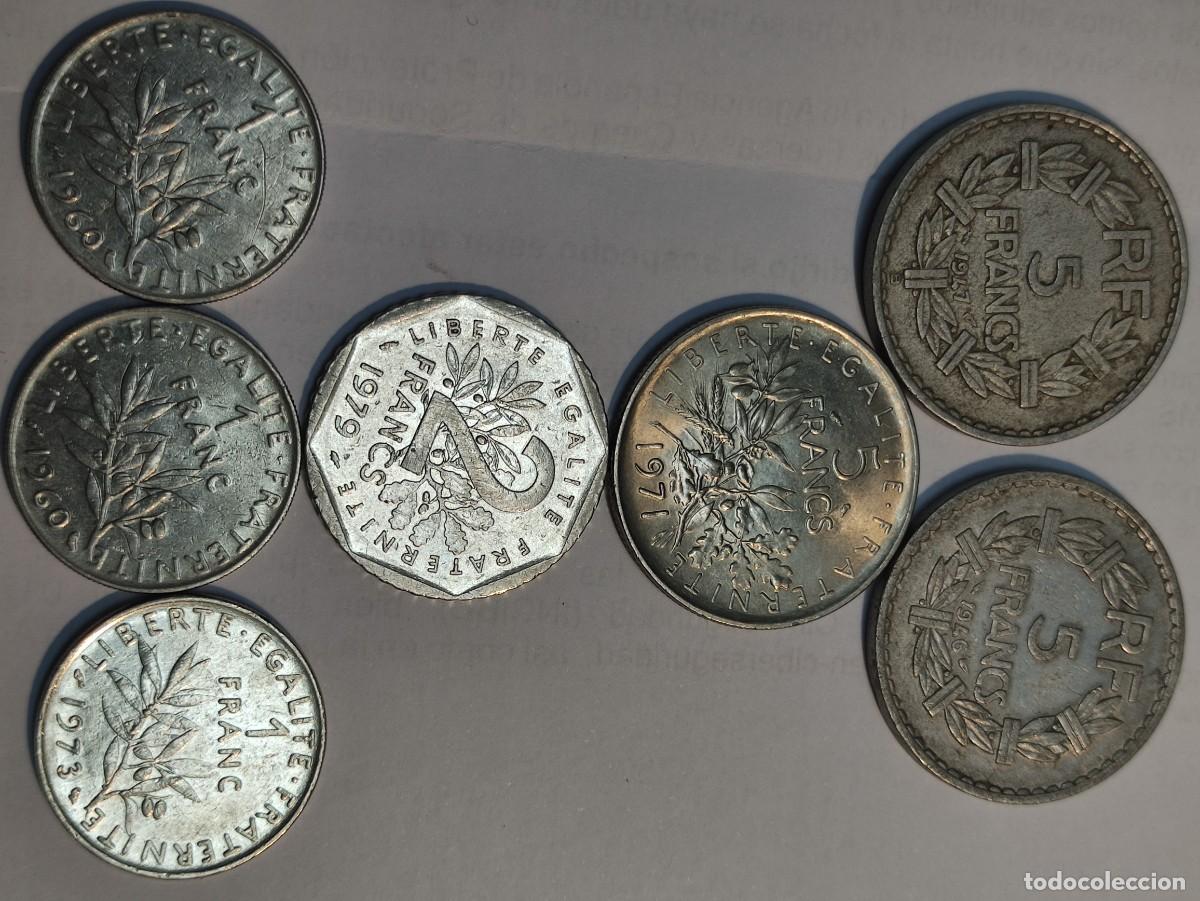 Monedas antiguas de Europa: 7 monedas francesas: 2 de 5 francs, 1 de 5 francs, 1 de 2 francs y 3 de un fanch