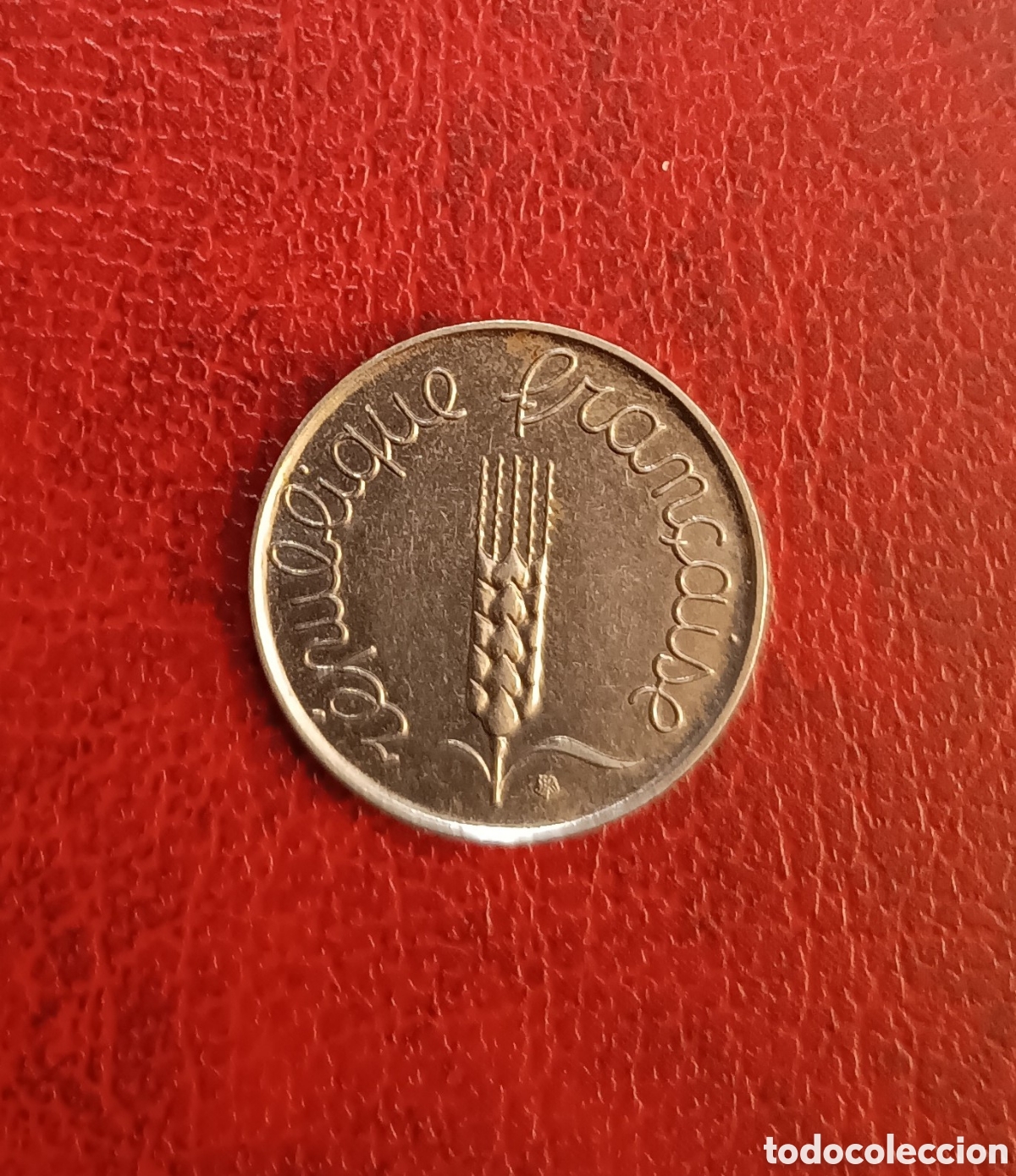 Monedas antiguas de Europa: 5 C&Eacute;NTIMOS - FRANCIA 1962 - Foto 1