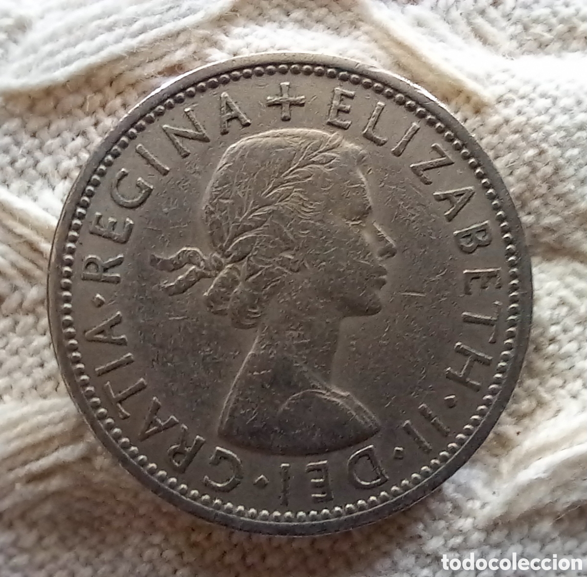 Monedas antiguas de Europa: Moneda 2 chelines (flor&iacute;n) de 1966 - Foto 2