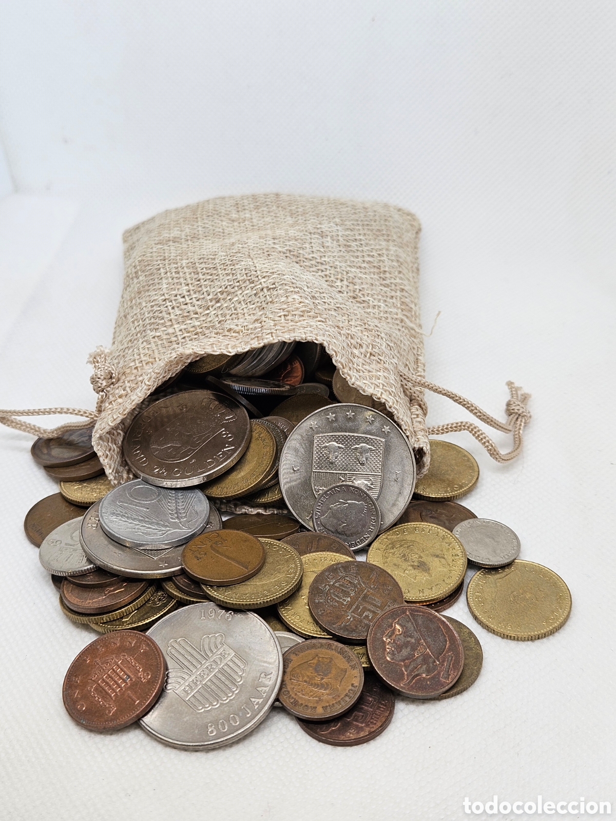 Monedas antiguas de Europa: Lote de 250 monedas del mundo en bolsa r&uacute;stica para regalo &ndash; Gran volumen con repeticiones Bolsa r&uacute;