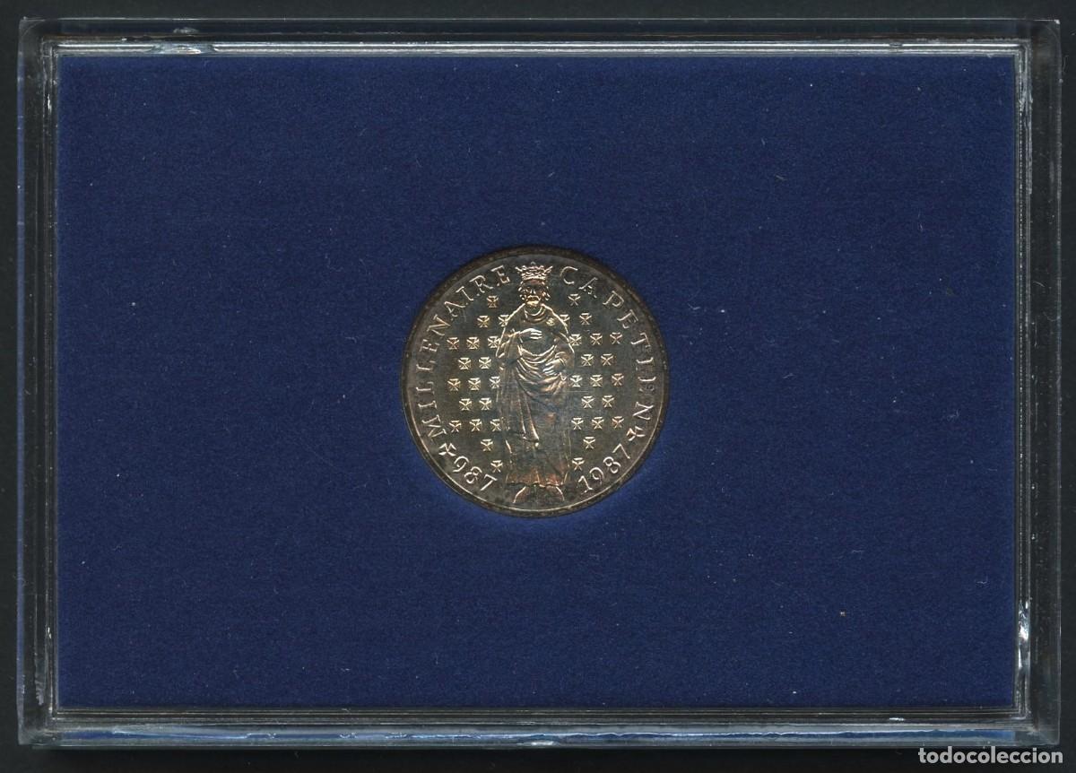Moedas antigas da Europa: FRANCIA, MONEDA DE PLATA, MILL&Eacute;NAIRE CAPETIEN, VALOR: 10 FRANCS, 1987