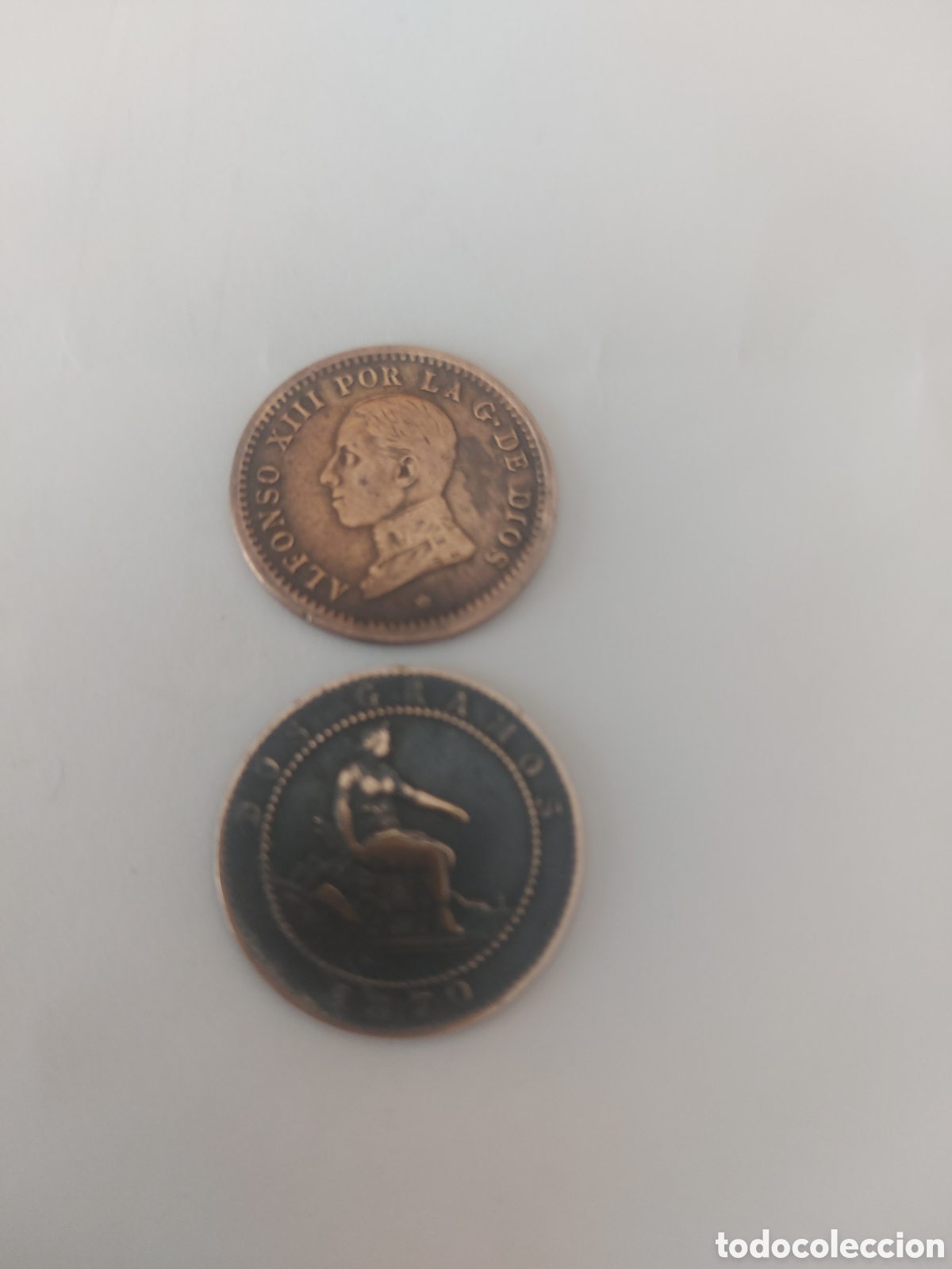 Monedas antiguas de Europa: 2 monedas de Espa&ntilde;a d - Foto 1